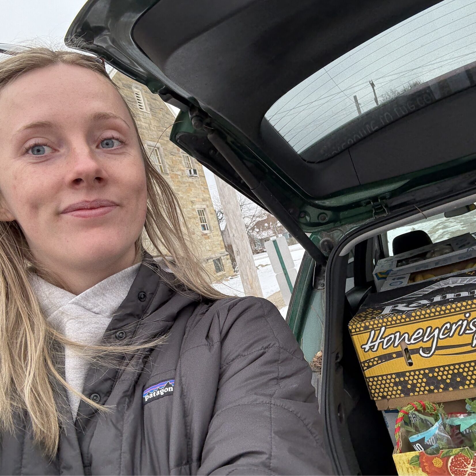 Julia joined FR US - Lansing Communities' volunteer team in fall 2025 to help in her community. Since graduating from MSU in 2022, she has helped lead MSU's Vermicompost Operation to divert food scraps from the landfill. She looks forward to growing as a food system professional and working further 'upstream' in the wasted food scale compared to her day job.